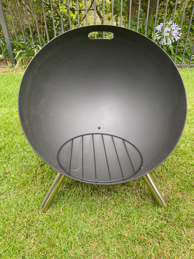 60cm Retro Fire Pit with Grill - Perfect for Patio/Courtyard