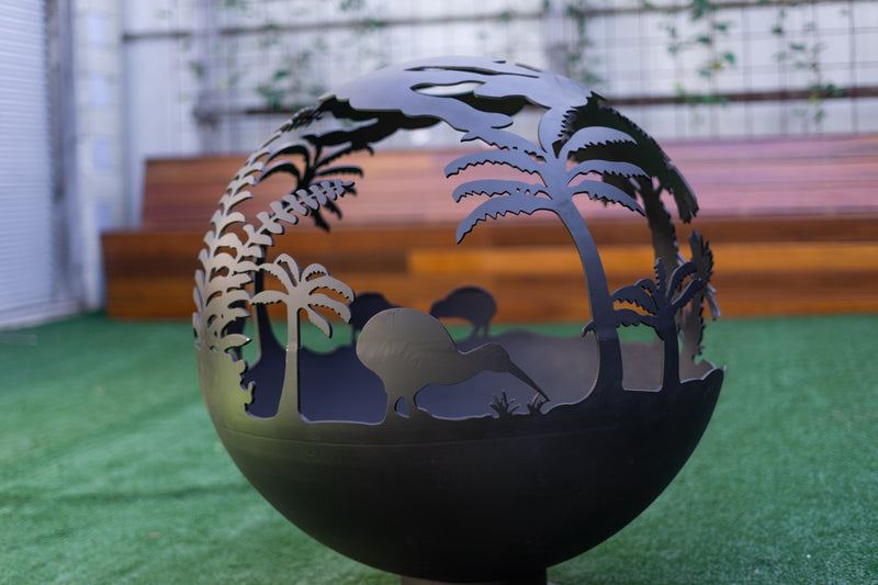 Kiwi Fire pit sphere