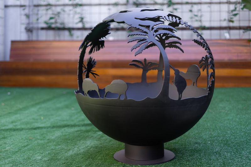 Kiwi Firepit sphere