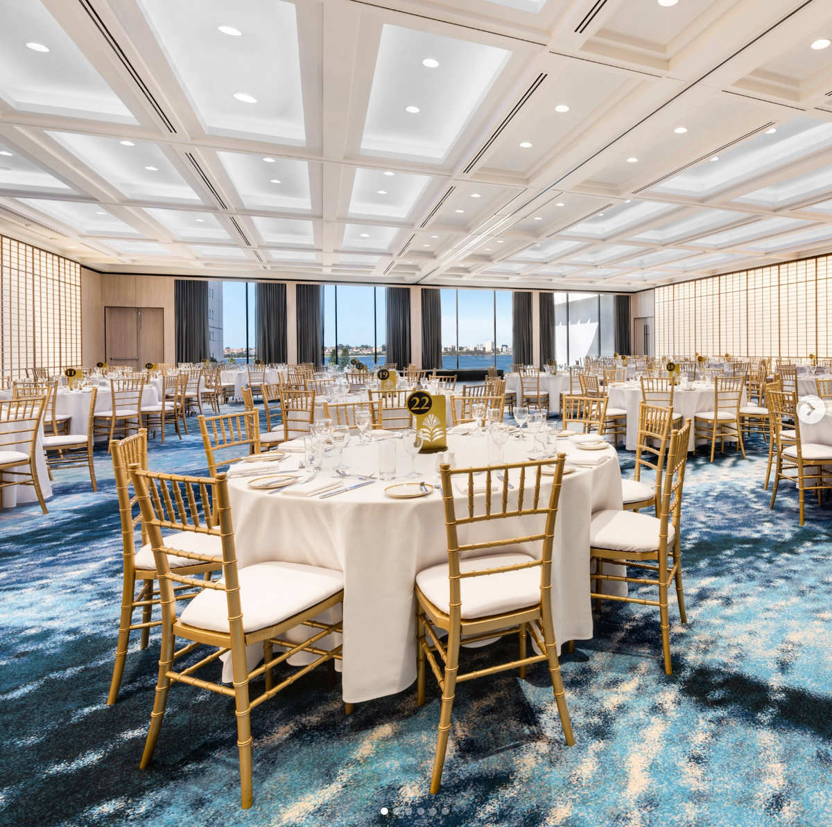Banquet Tables