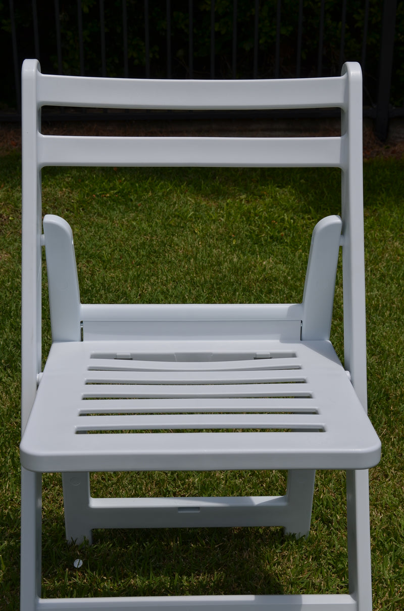 white wedding chairs plastic