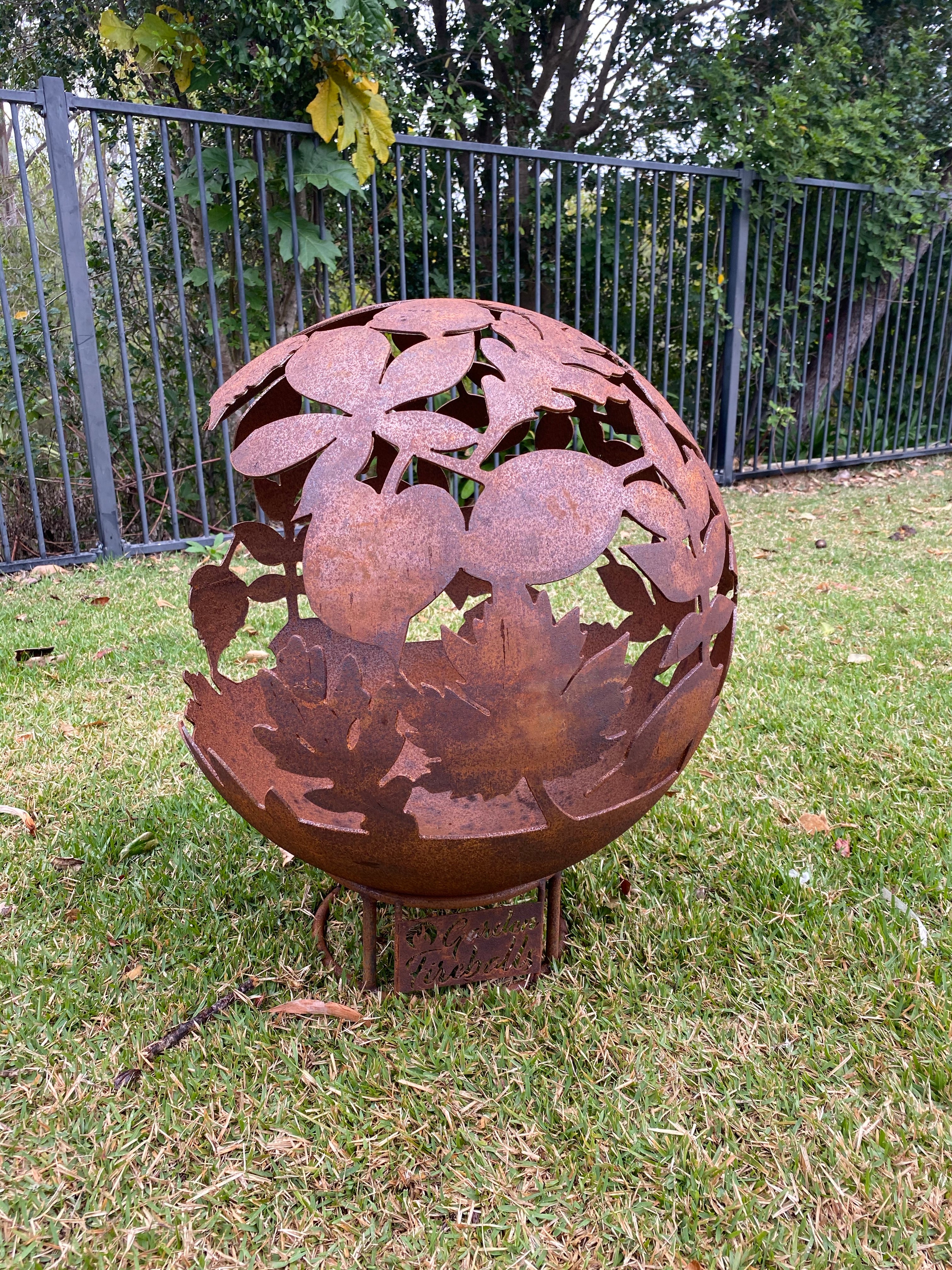 Leaf Garden - 50cm Steel Fire Pit