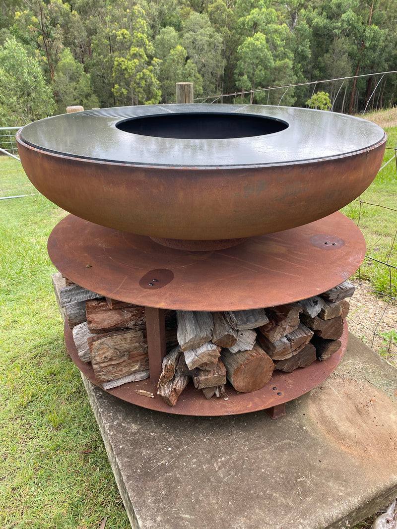 fire pit with cooking grill