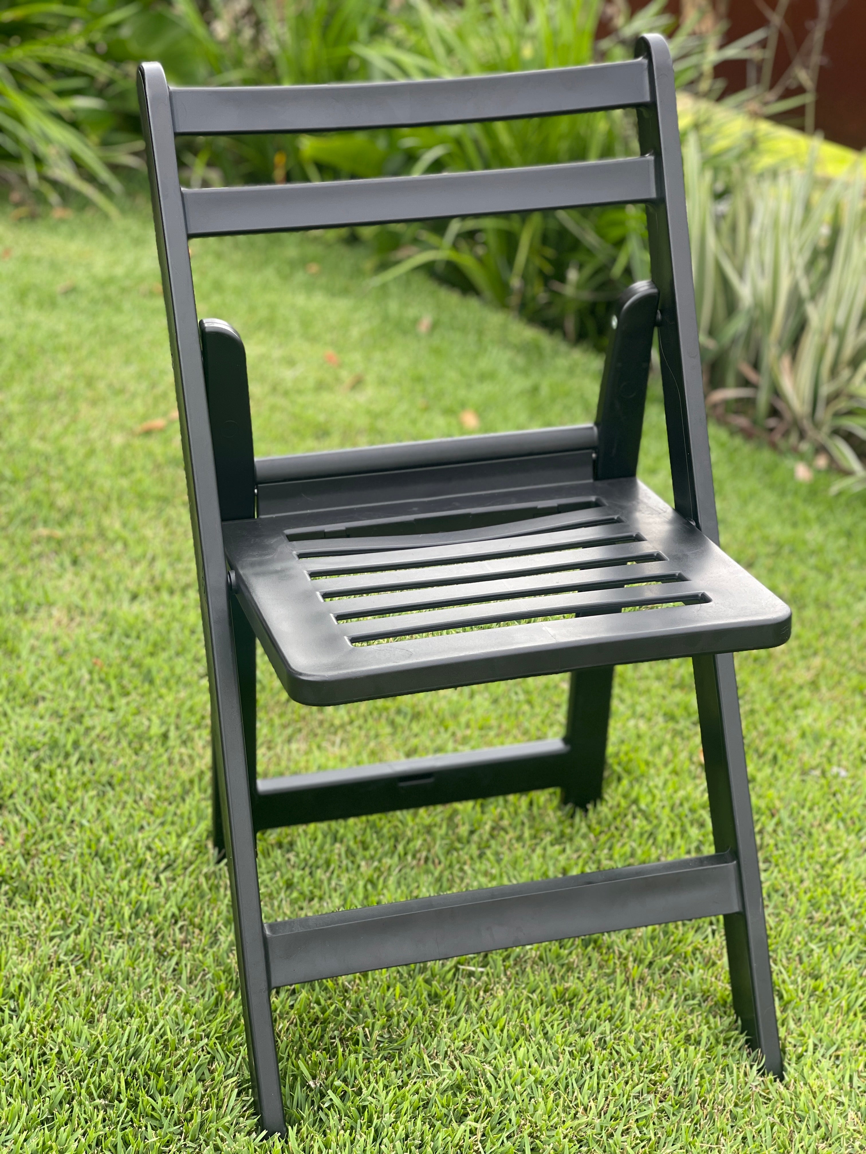 52+ BULK - Slatted Black Americana - Resin/Plastic